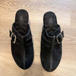 Avon Cushion Walk Clog Women’s Size 9